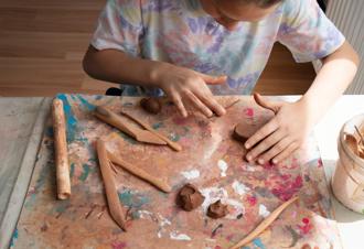 Kreative kurser for børn og deres forældre