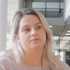 "Jeg er blevet bedre til dansk, fordi vi også laver skriftlige opgaver og læseopgaver."